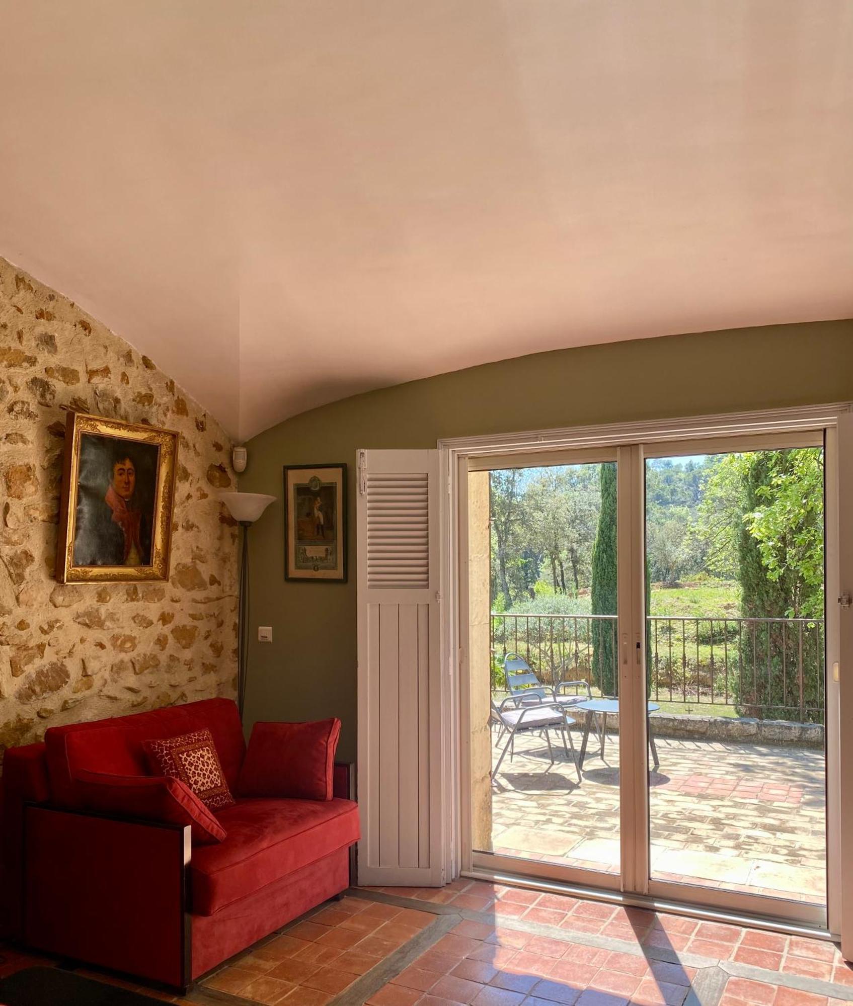 Domaine Du Commandeur Bed & Breakfast Mondragon Exterior photo