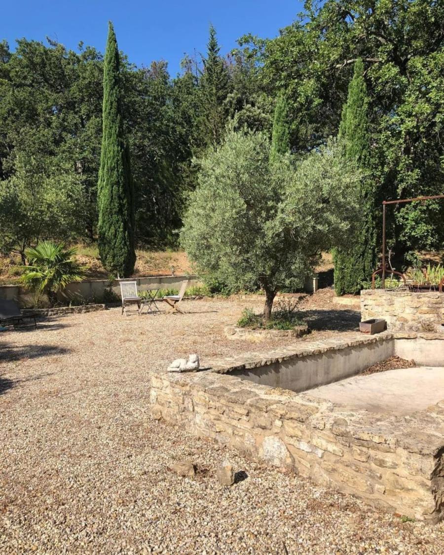 Domaine Du Commandeur Bed & Breakfast Mondragon Exterior photo